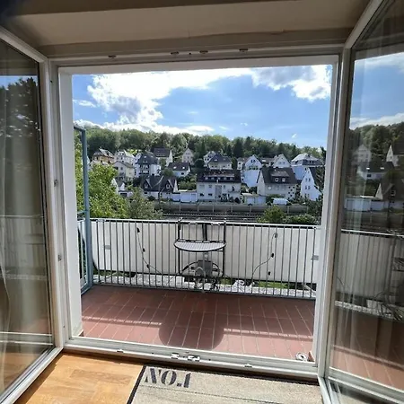 In With Balcony 度假居 博帕德