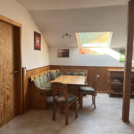 In With Balcony Дом отдыха