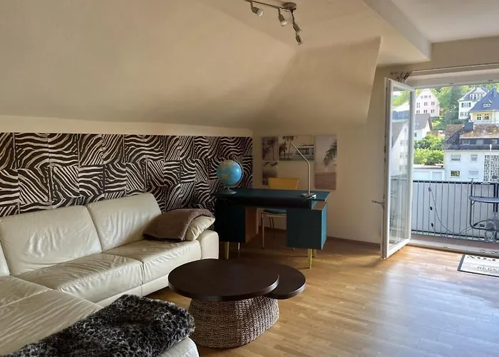 度假居 In With Balcony