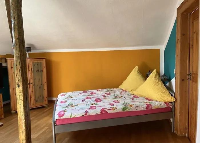 In With Balcony 度假居 *