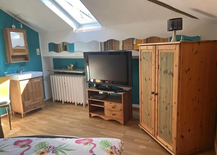 In With Balcony * 博帕德